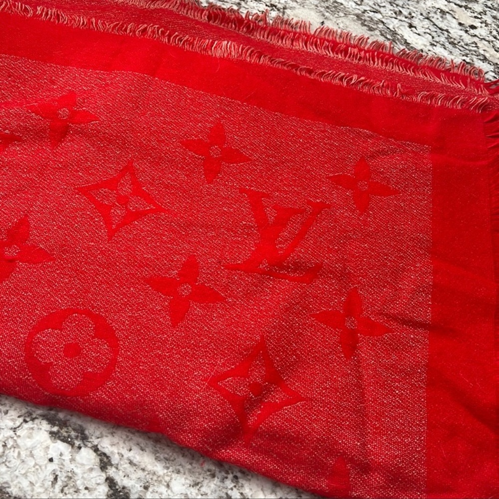 COPY - Louis Vuitton red blanket scarf